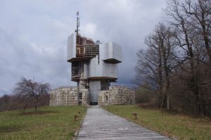 Petrova gora - spomenik Vojina Bakića